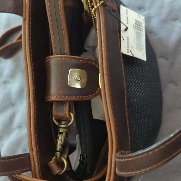 Liz Claiborne handbag - Picture 3 of 3